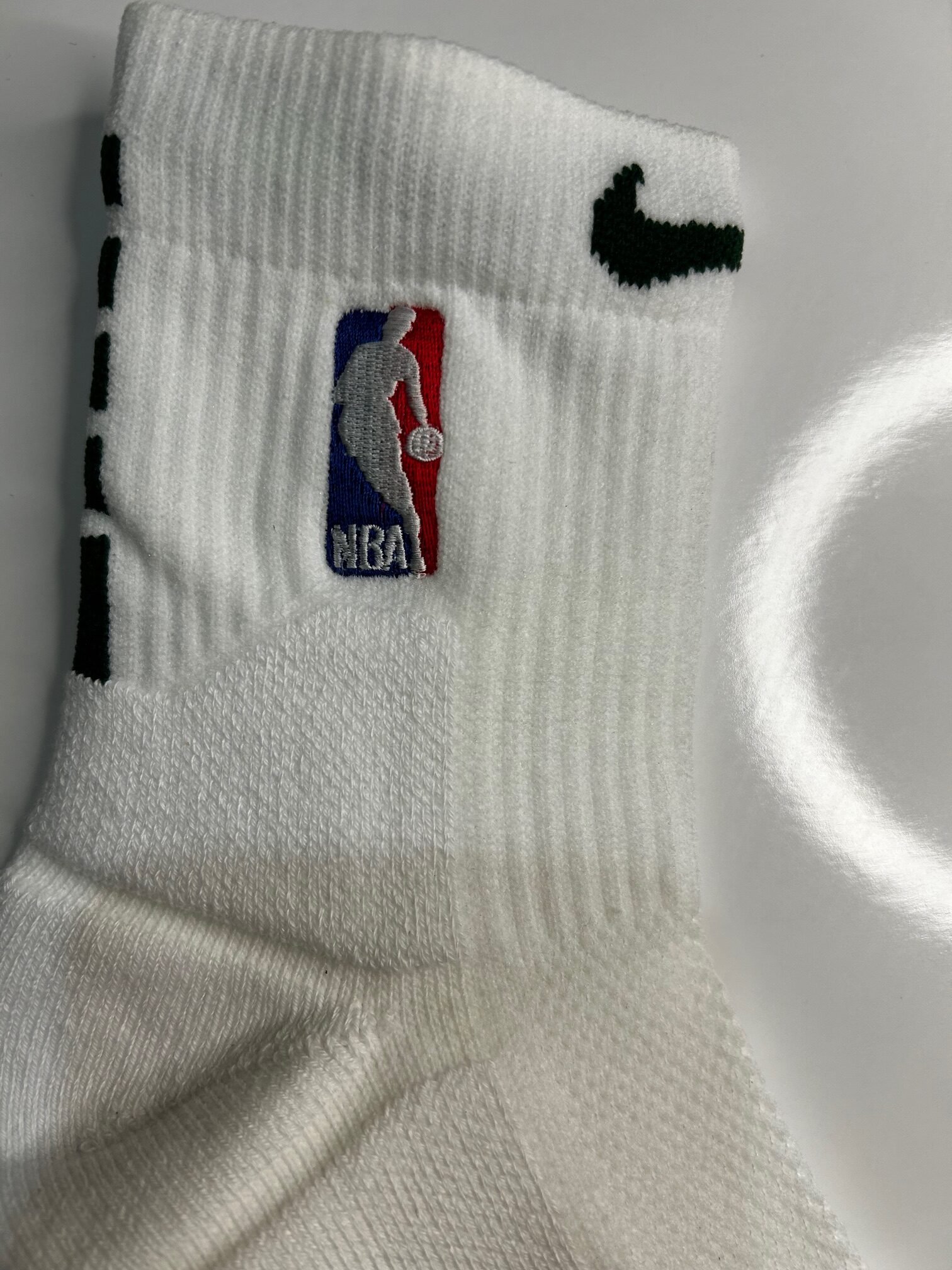 NBA Nike Authentic Crew Socks  White/Green - 2 XL