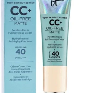 It Cosmetics YOUR SKIN BUT BETTER - High Coverage Matte CC Cream - Fair Light