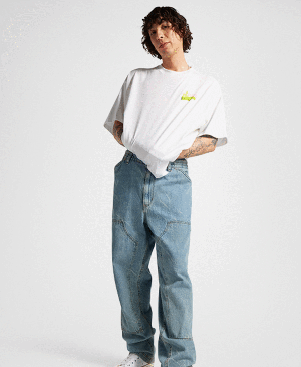 Converse Men's Mountain Remix Graphic Men's White T-shirt, Medium - Image 3
