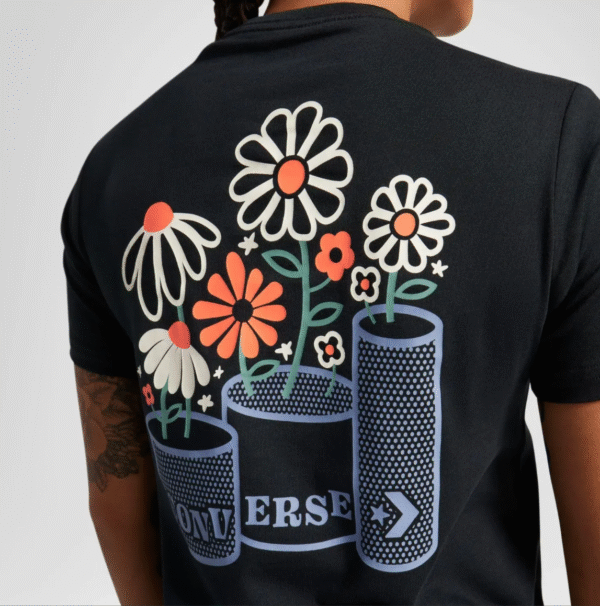 Converse T-Shirt Women's M Black Floral Blooms Star Chevron Streetwear Casual - Image 5