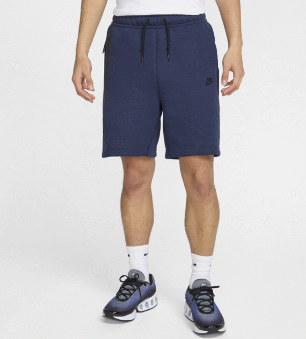 Nike Short Nike Tech Fleece, Large - Image 2